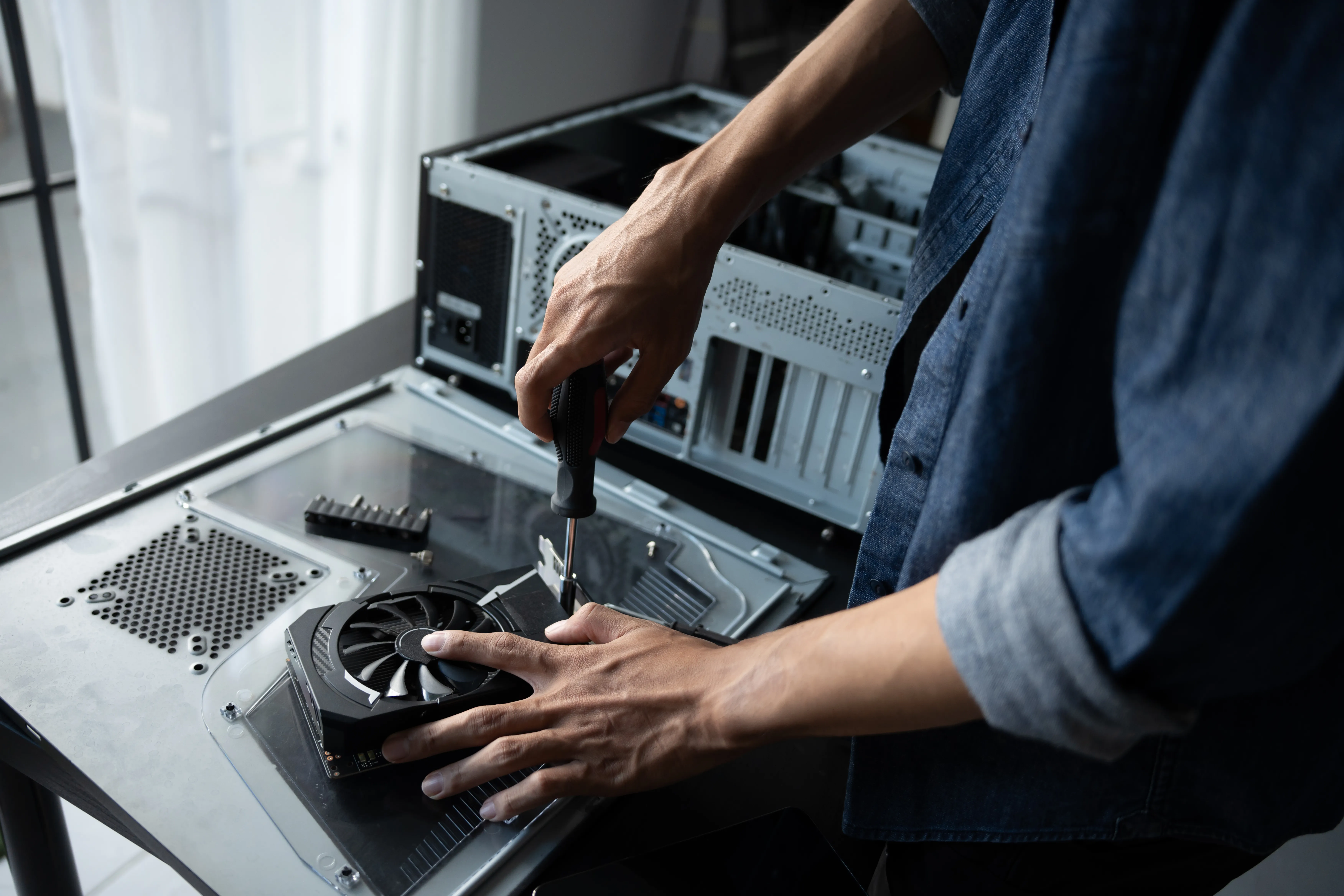 Reparação e Manutenção de Computadores - detalhe